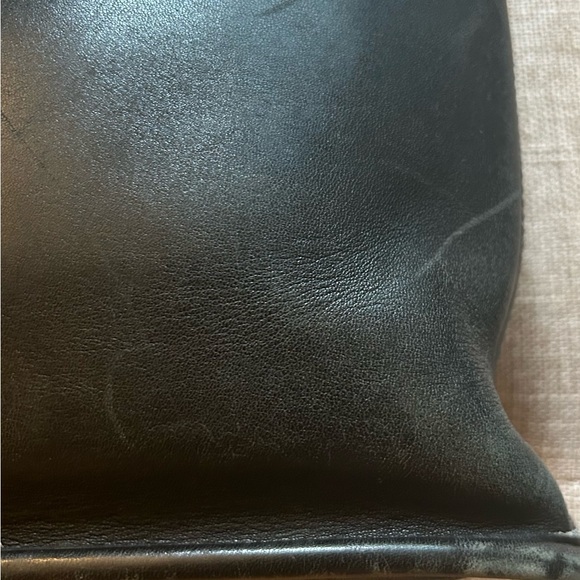 Coach Vintage Black Square Bag 11” x 11” x 3” Good condition - Picture 6 of 16